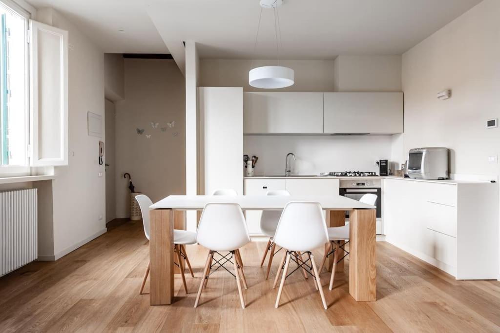 Centro Lucca Vicolo San Pierino 8 Apartman Kültér fotó